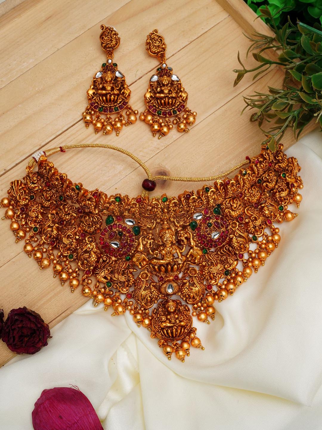

GRIIHAM Gold-Plated CZ Stone-Studded Choker Necklace Set