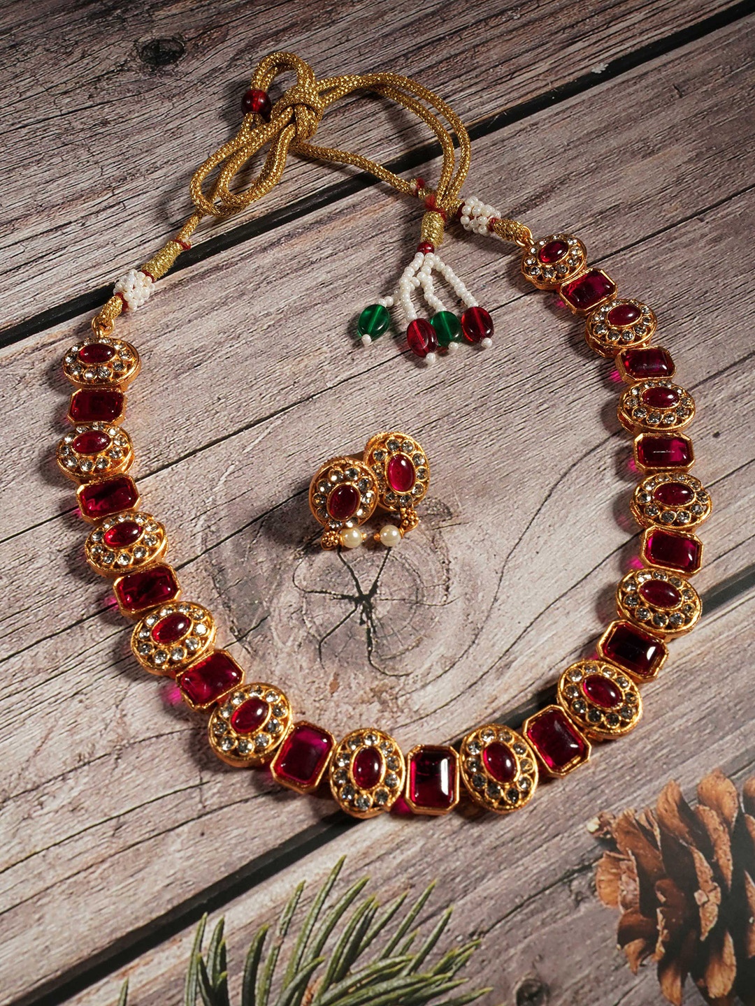 

GRIIHAM Gold-Plated Stone Studded Jewellery Set