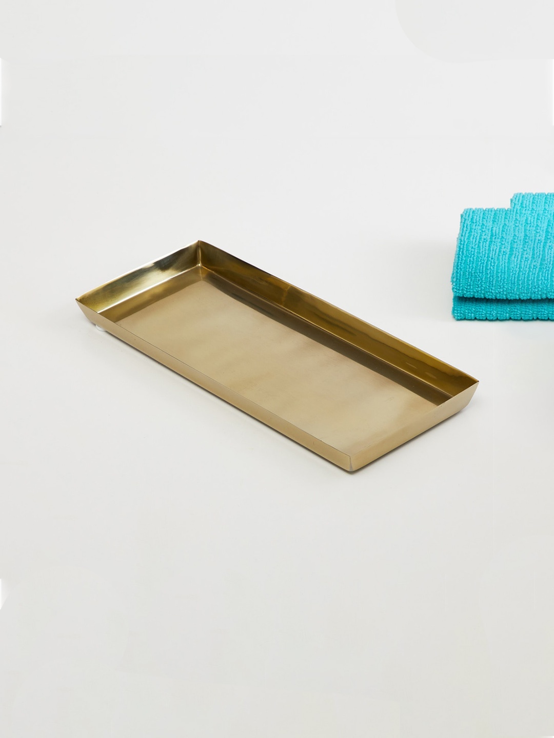 

Home Centre Stainless Steel Tray, Gold