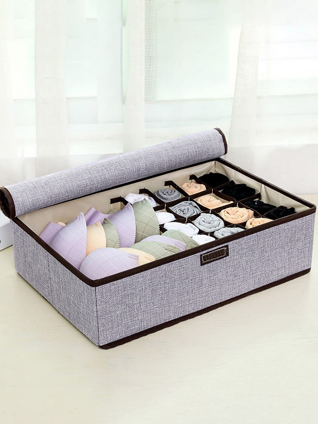 

HOUSE OF QUIRK Solid Non Woven Foldable Fabric Storage Organisers, Cream