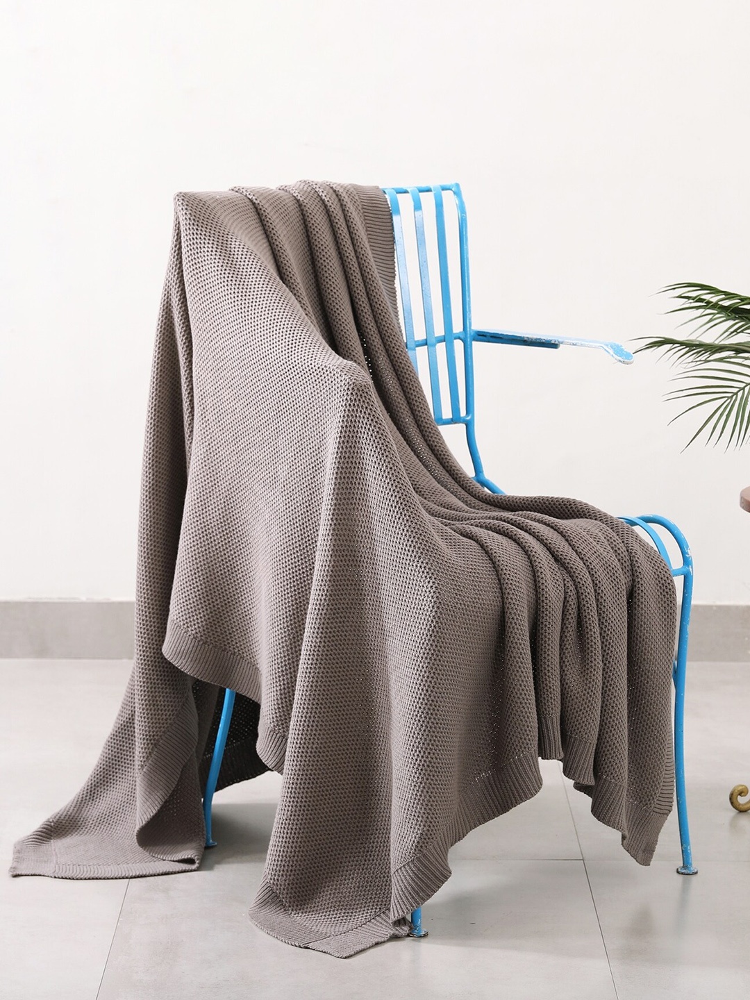 

HANDICRAFT PALACE Self Design Throw, Brown