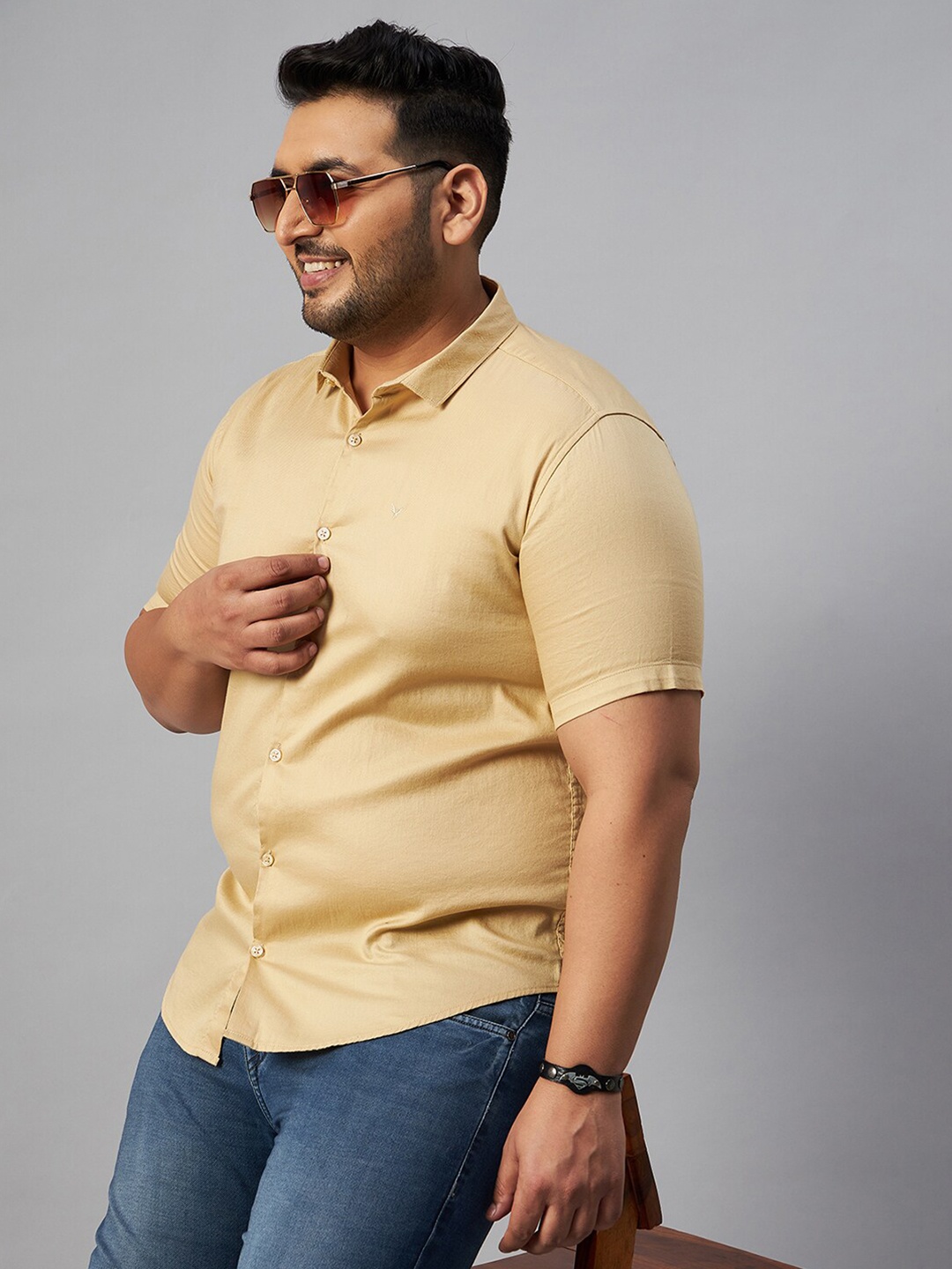 

SHOWOFF Plus Men Plus Size Comfort Casual Shirt, Beige