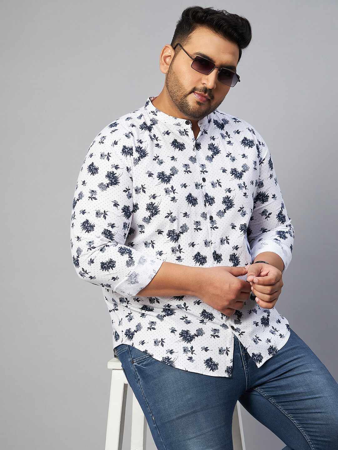 

SHOWOFF Plus Men Plus Size Comfort Floral Printed Casual Shirt, White