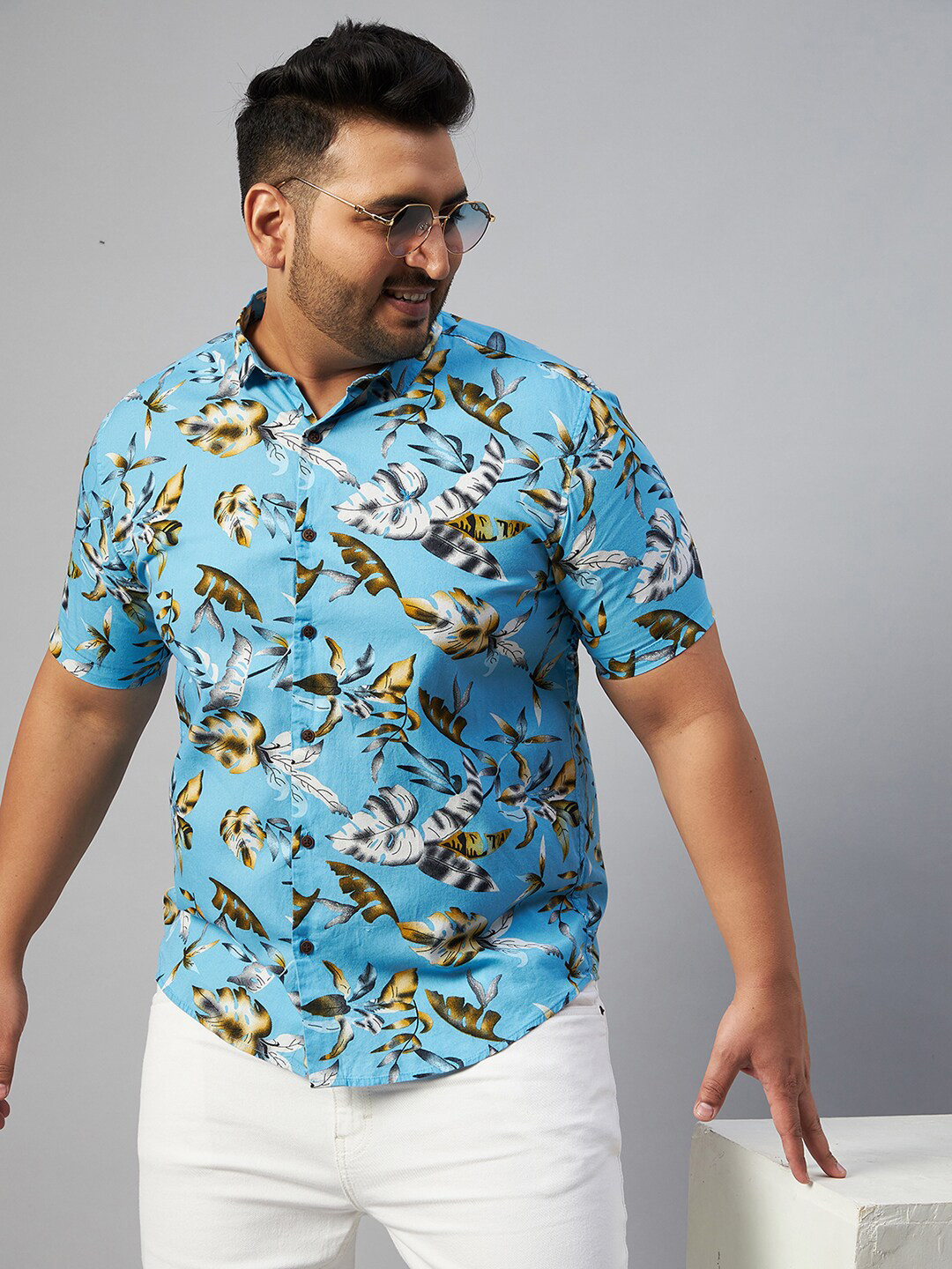 

SHOWOFF Plus Size Men Comfort Floral Printed Casual Shirt, Blue