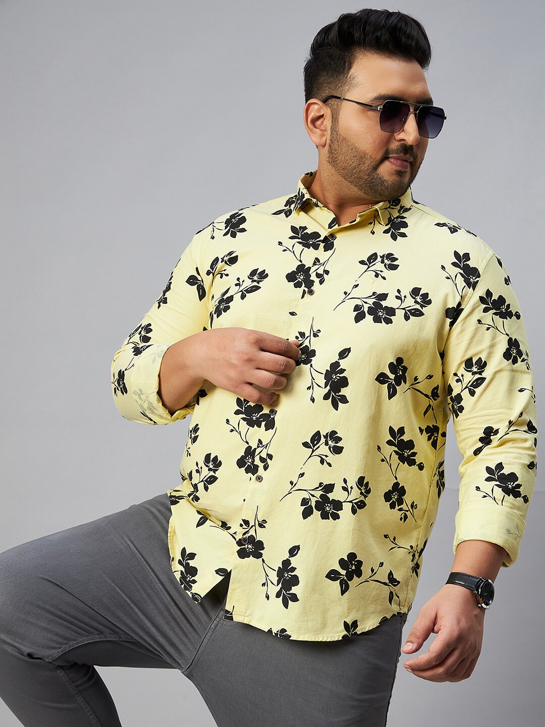 

SHOWOFF Plus Size Men Comfort Floral Printed Casual Shirt, Yellow