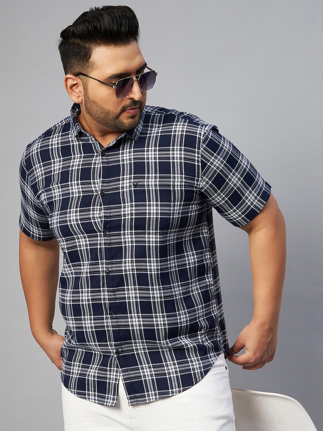 

SHOWOFF Plus Men Comfort Fit Tartan Checked Casual Cotton Shirt, Navy blue