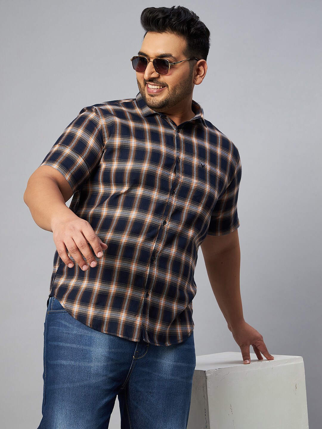 

SHOWOFF Plus Men Navy Blue & Brown Checked Casual Cotton Shirt