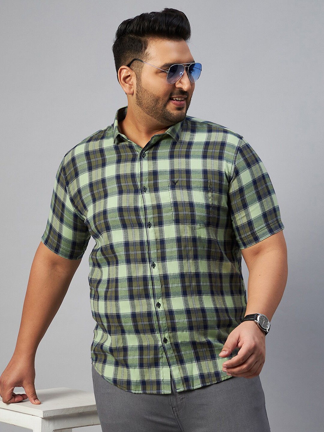 

SHOWOFF Plus Men Green & Black Tartan Checked Casual Cotton Shirt