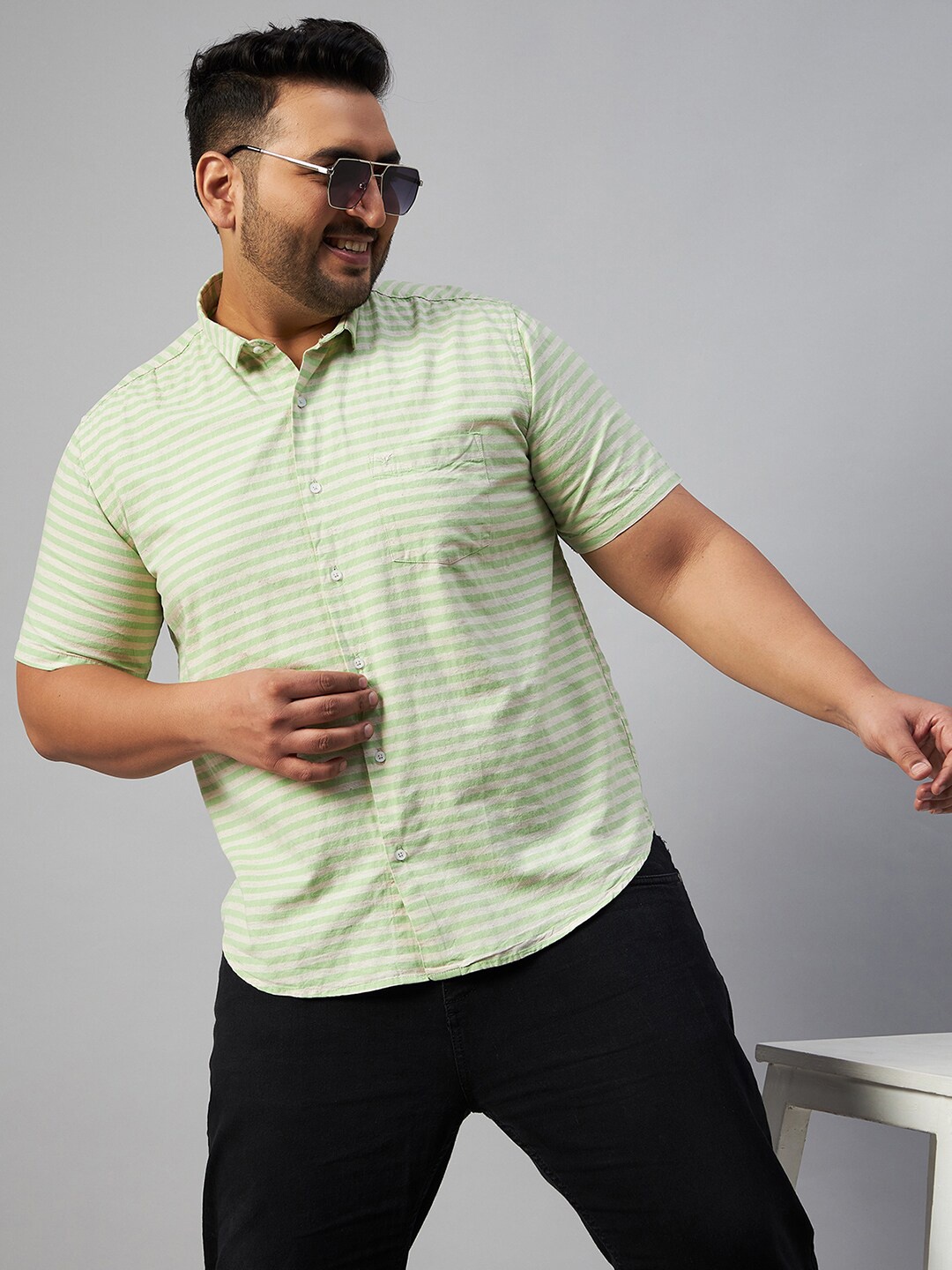 

SHOWOFF Plus Men Plus Size Classic Horizontal Stripes Cotton Casual Shirt, Green