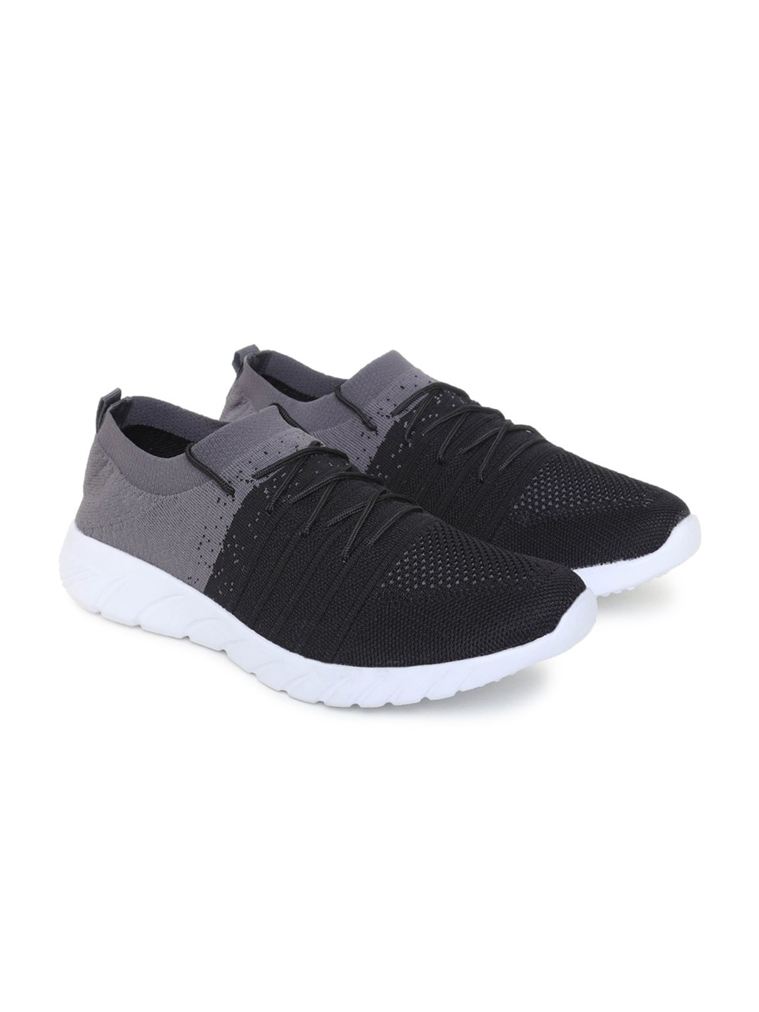 

TPENT Men Colourblocked Sneakers, Black