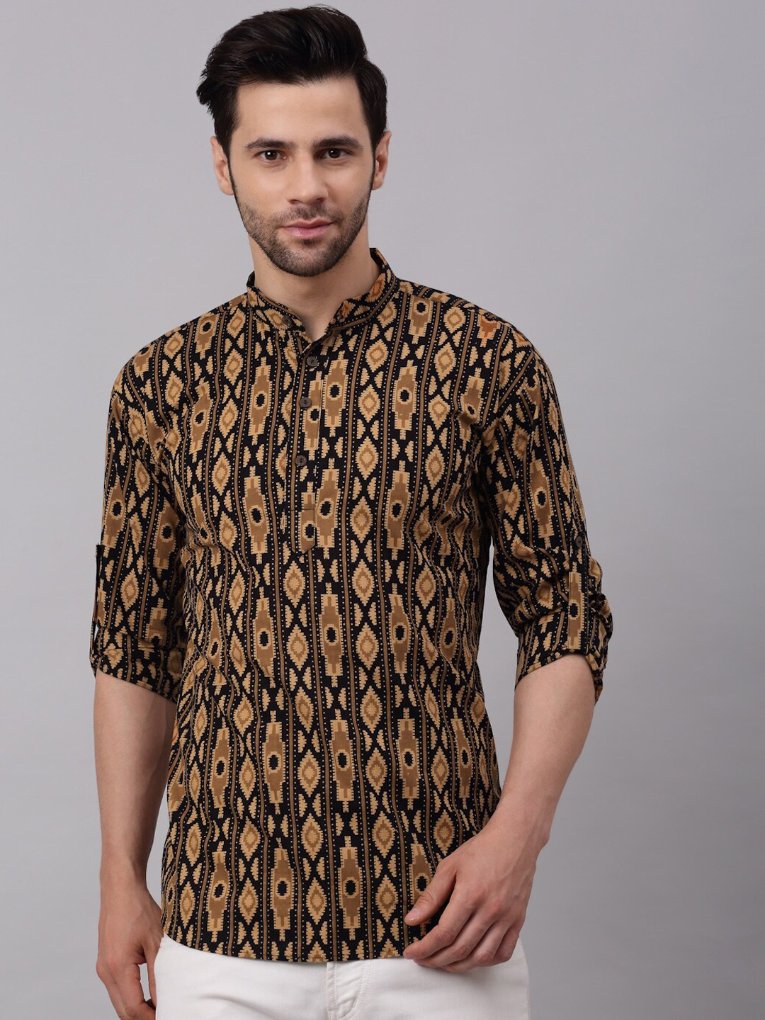 

NEUDIS Men Ethnic Motifs Printed Cotton Short Kurta, Mustard