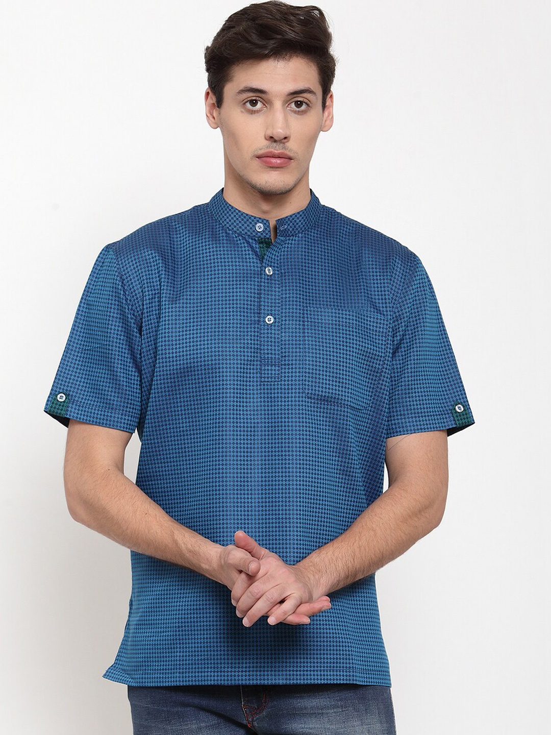 

NEUDIS Men Cotton Checked Short Kurta, Blue