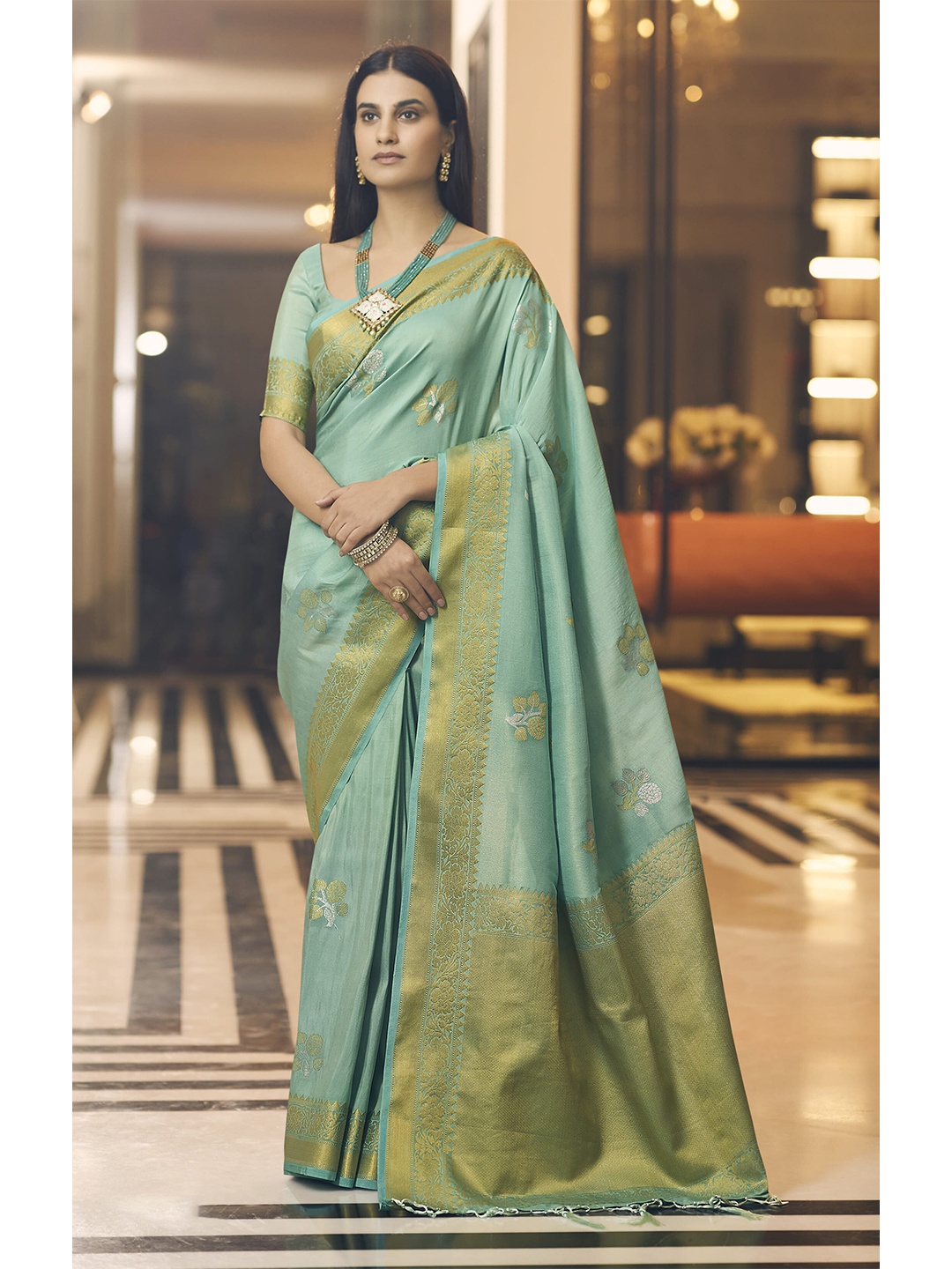 

elora Blue & Gold-Toned Ethnic Motifs Zari Silk Blend Banarasi Saree