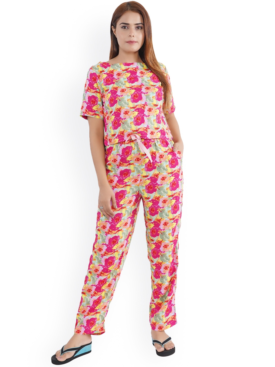 

Style Shoes Women Printed Night suit, Pink
