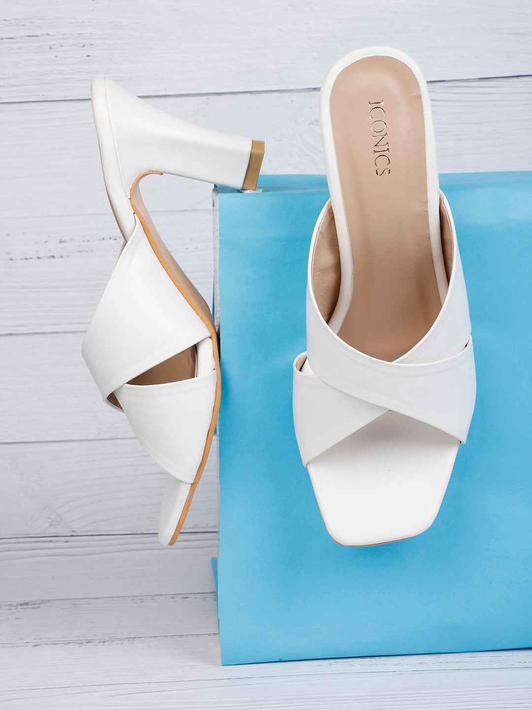 

ICONICS Solid Block Heels, White