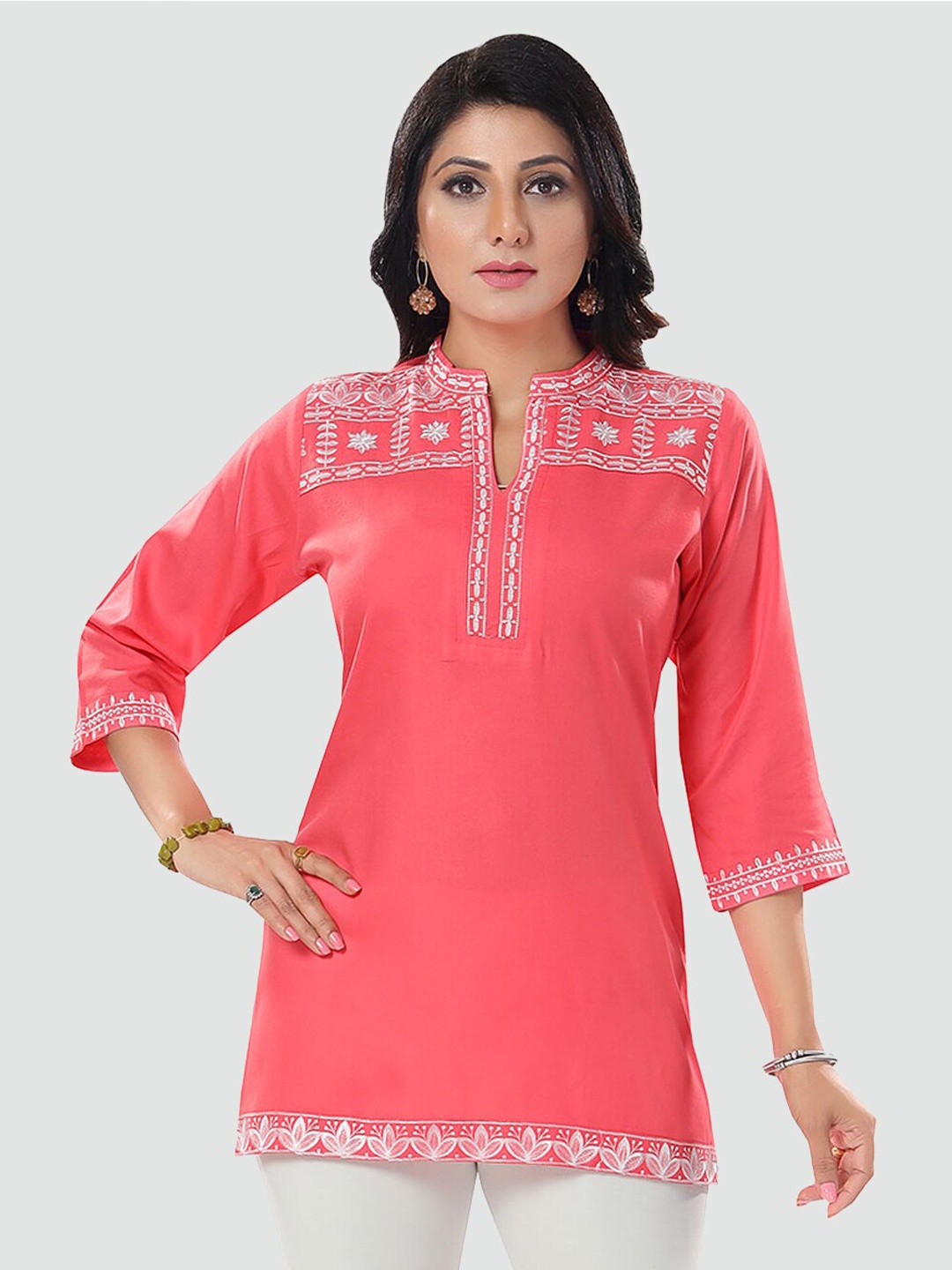 

Saree Swarg Ethnic Motifs Embroidered Kurti, Pink