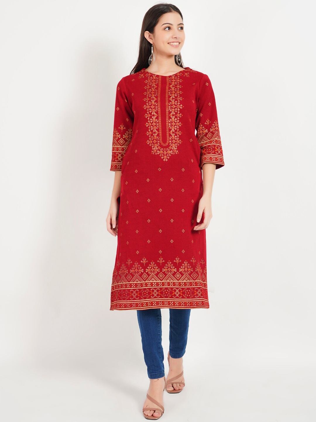 

SHEREEN Women Ethnic Printed Straight Woolen Kurta, Maroon