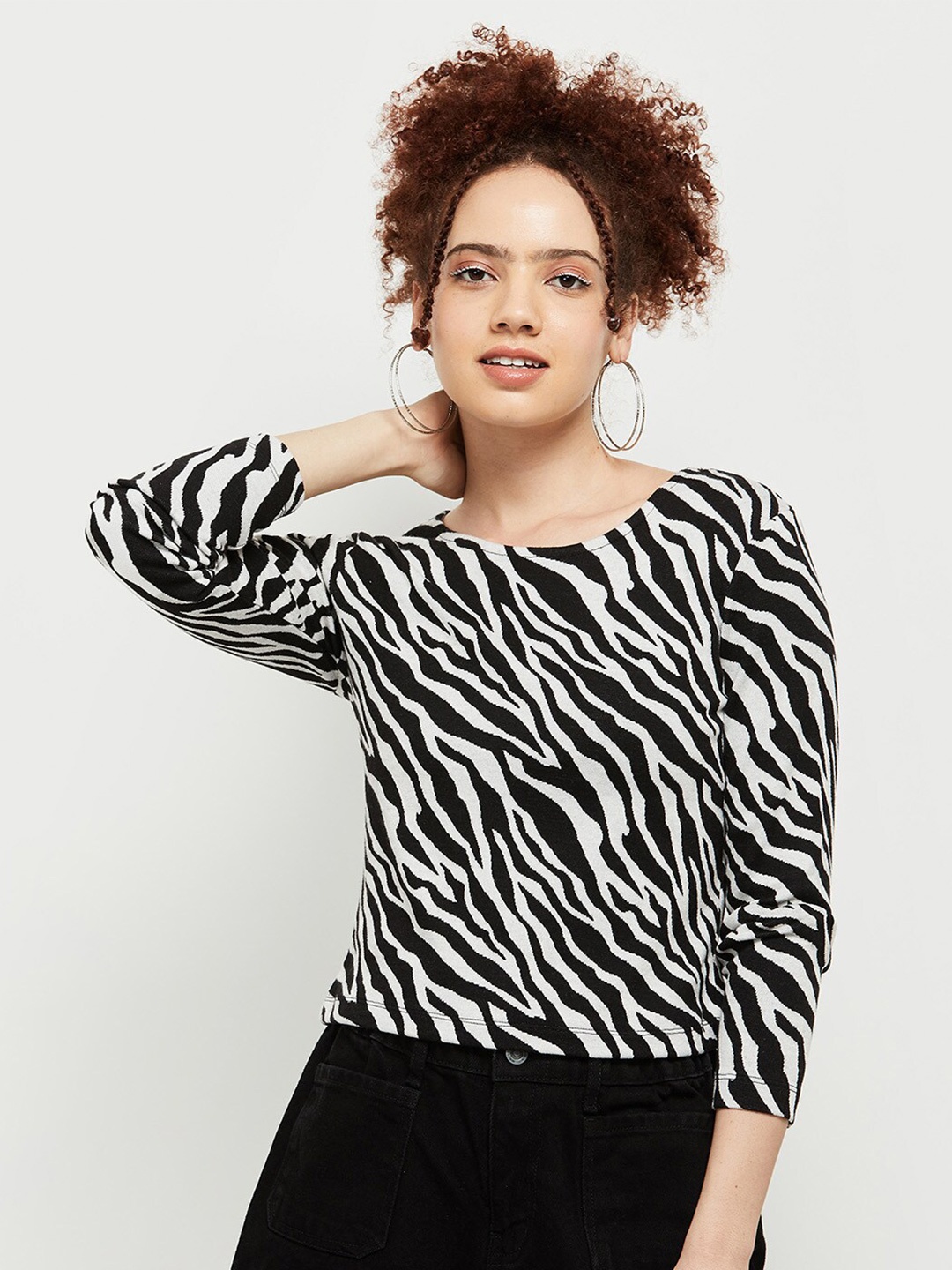 

max Women Animal Printed Round Neck Top, Black