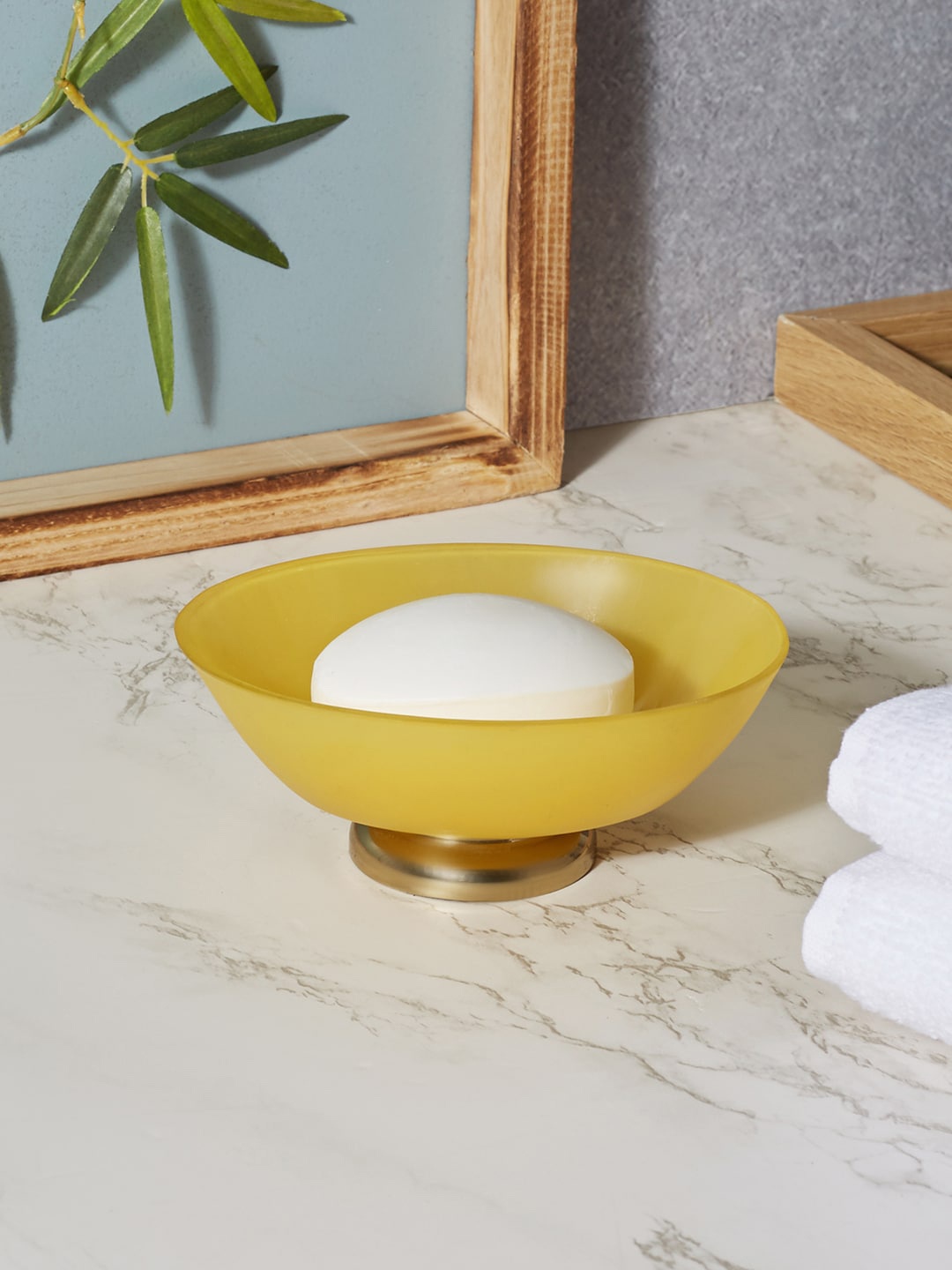 

HomeTown Solid Soap Dish, Yellow