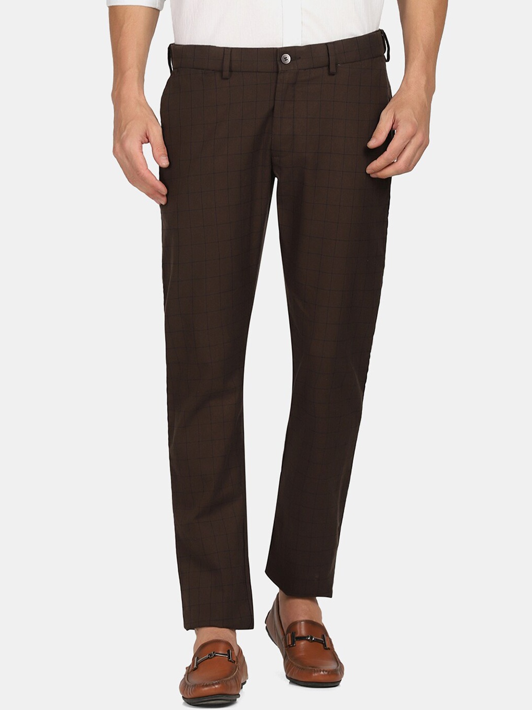 

Blackberrys Men Brown Checked Slim Fit Cotton Trousers