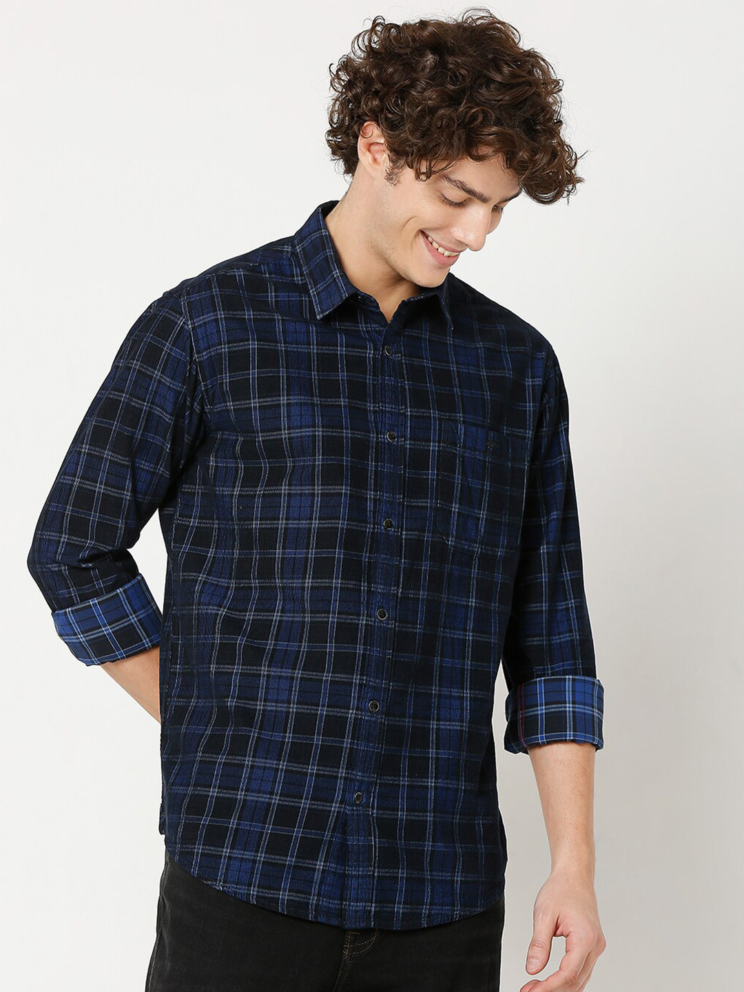 

Mufti Men Classic Slim Fit Tartan Checks Pure Cotton Casual Shirt, Navy blue