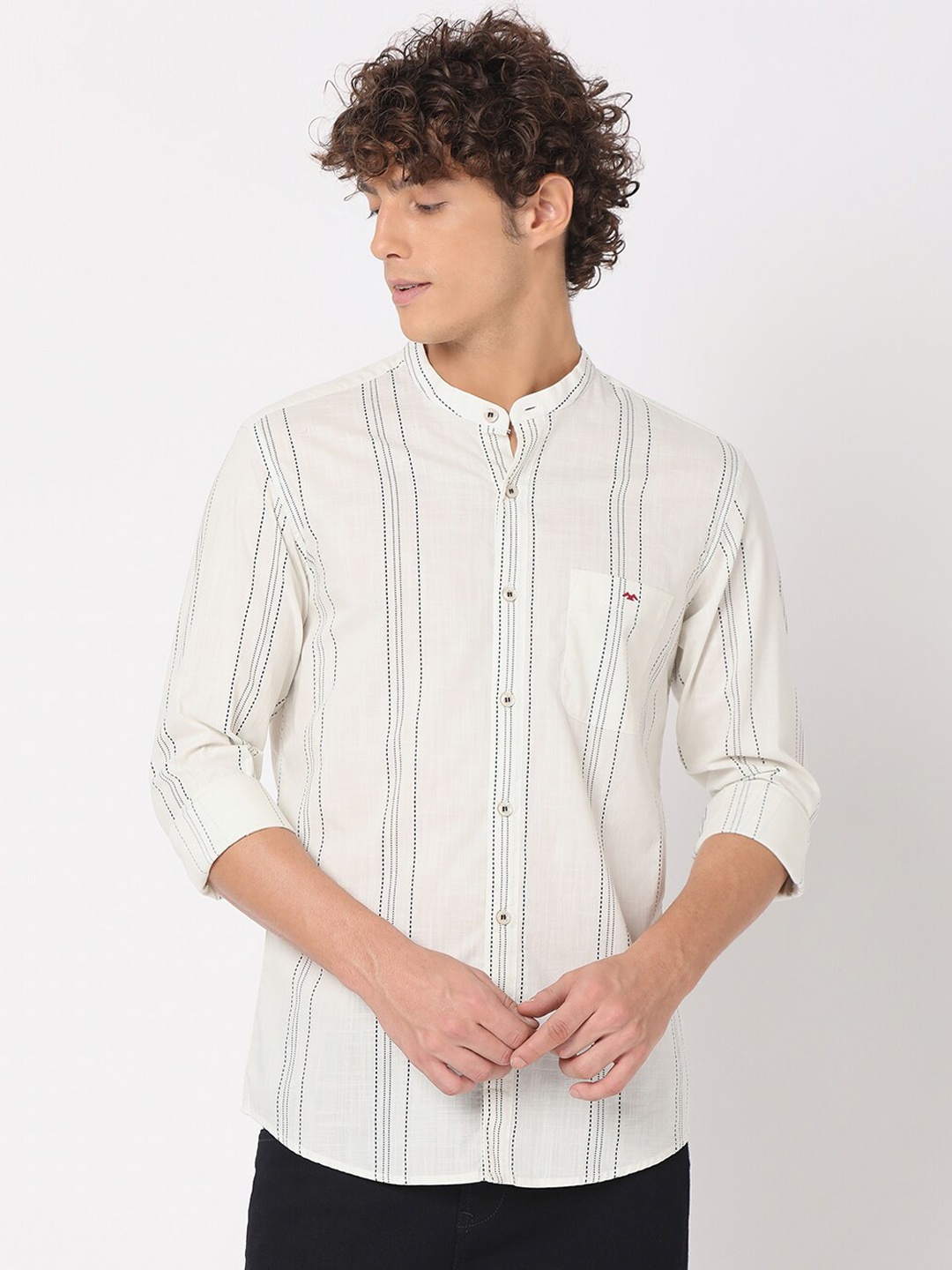 

Mufti Men Classic Slim Fit Striped Casual Shirt, Off white