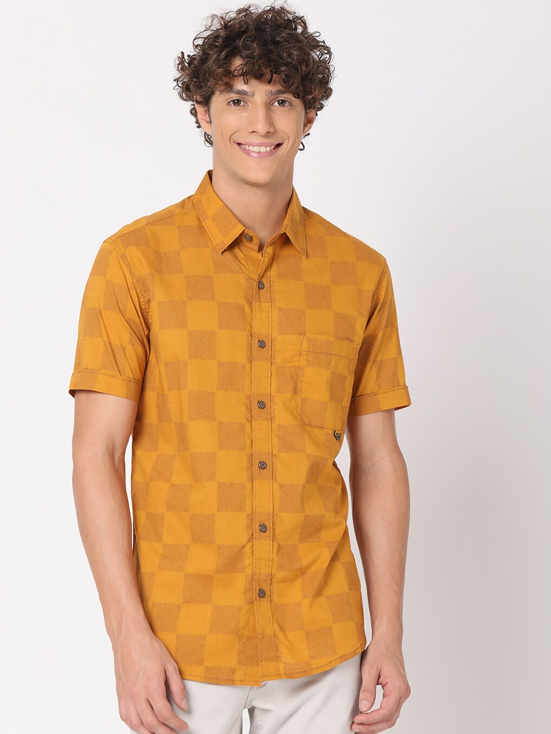 

Mufti Men Plus Size Classic Checked Slim Fit Pure Cotton Casual Shirt, Mustard