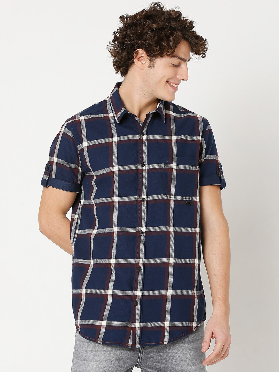 

Mufti Men Navy Blue Classic Slim Fit Windowpane Checked Casual Shirt