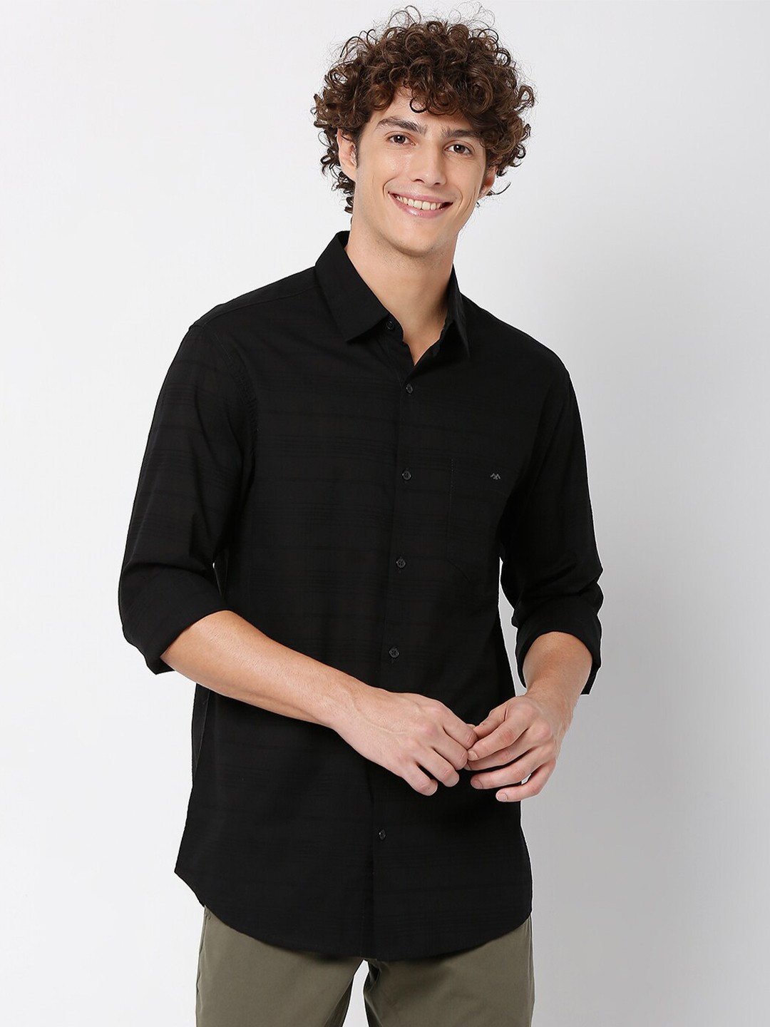 

Mufti Men Black Classic Slim Fit Horizontal Stripes Striped Cotton Casual Shirt