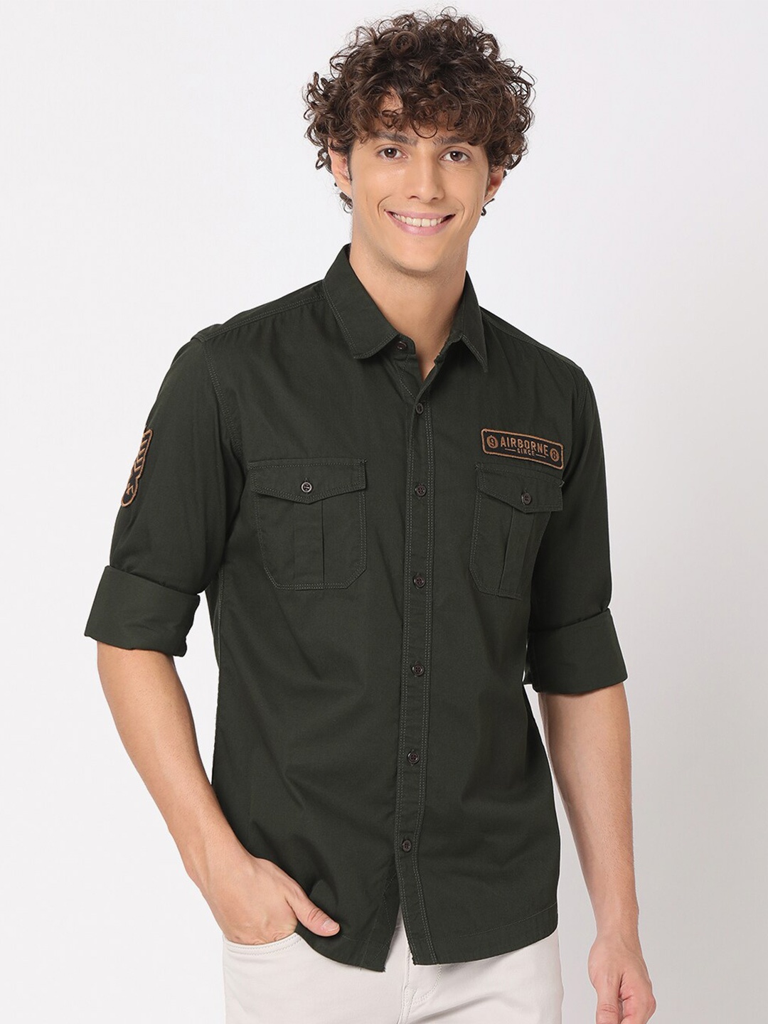 

Mufti Men Classic Slim Fit Casual Shirt, Green