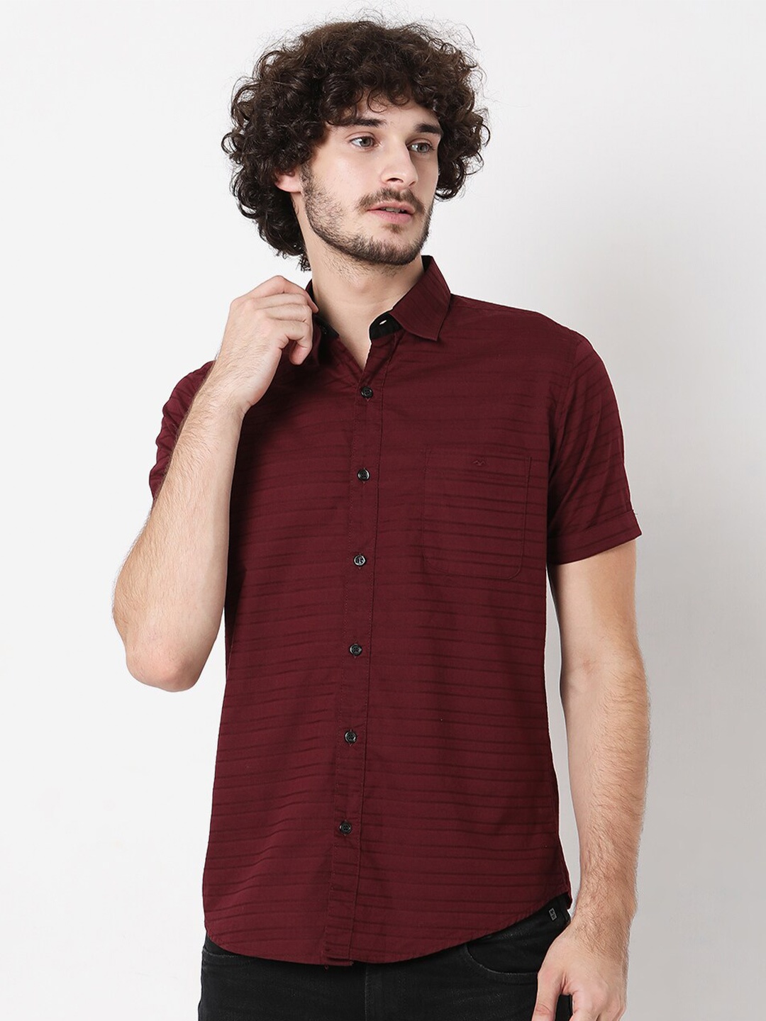 

Mufti Men Classic Slim Fit Horizontal Stripes Striped Casual Shirt, Maroon