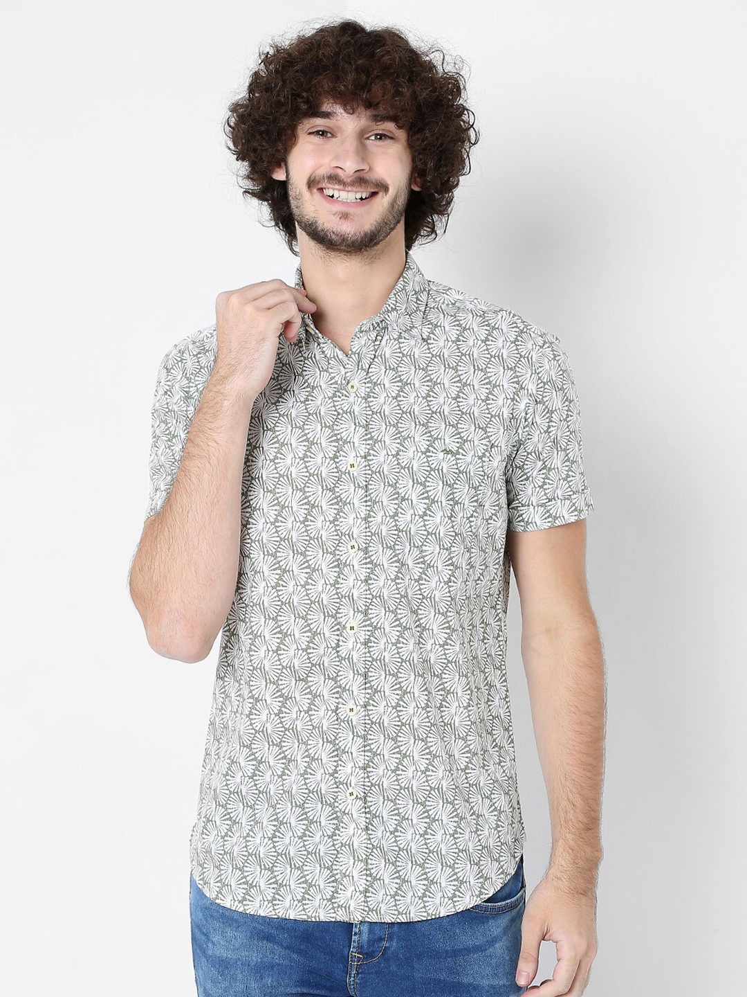 

Mufti Men Classic Slim Fit Printed Casual Shirt, Olive