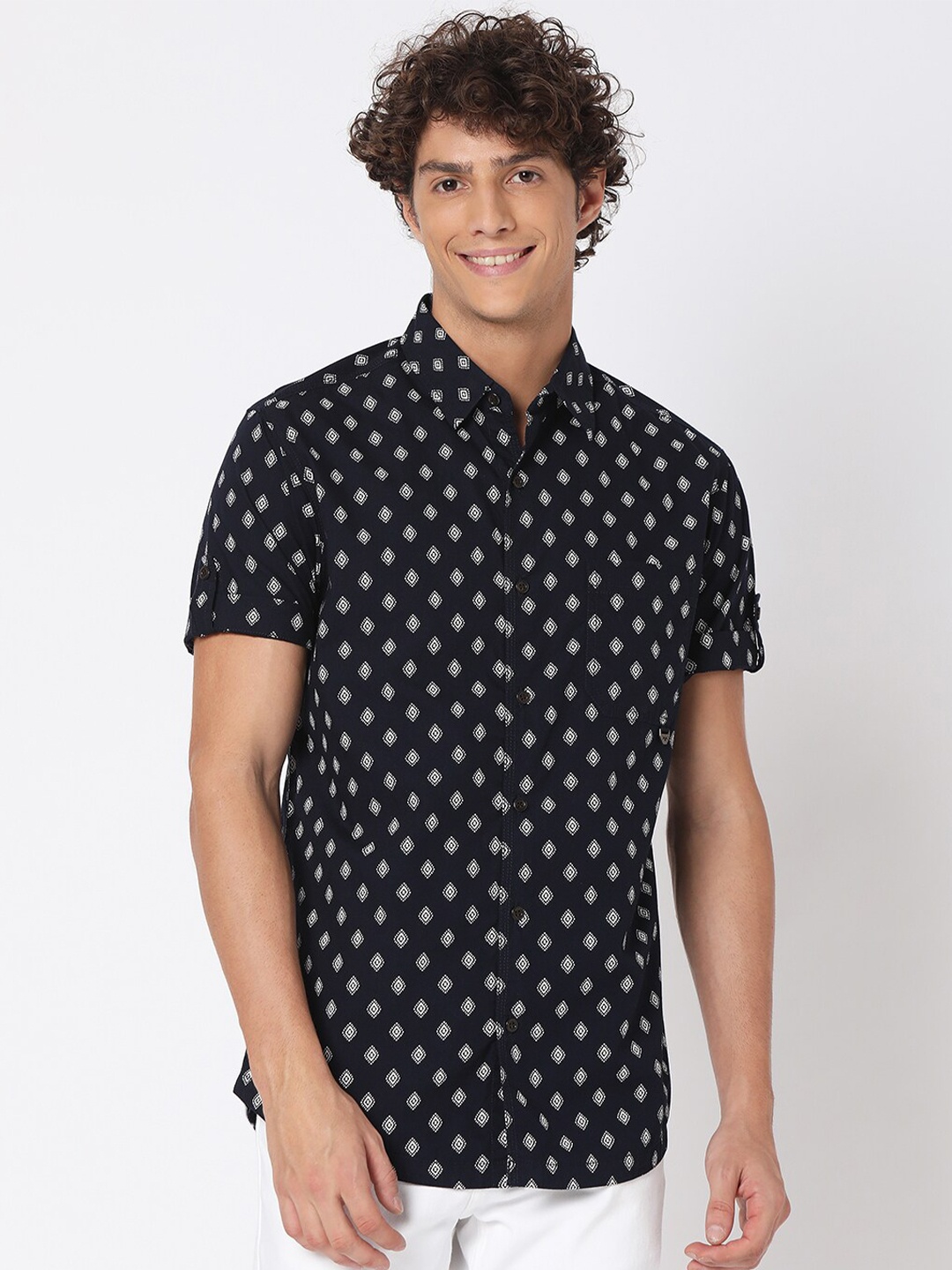 

Mufti Men Navy Blue Classic Slim Fit Printed Casual Shirt