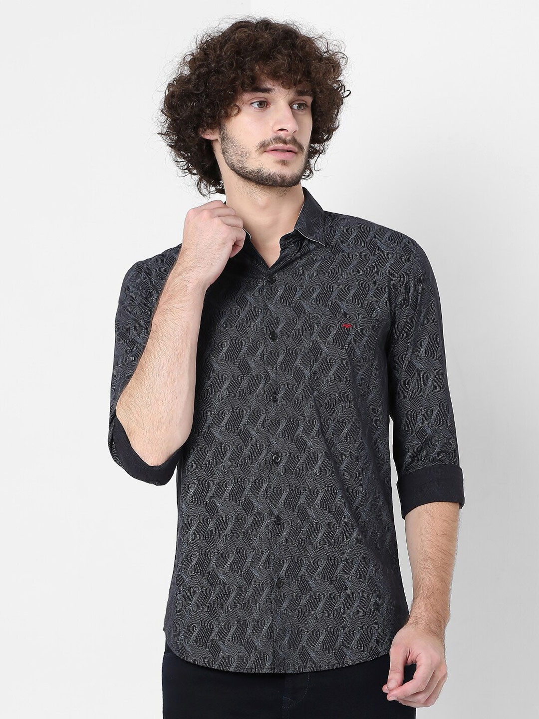 

Mufti Men Black Printed Classic Slim Fit Pure Cotton Casual Shirt
