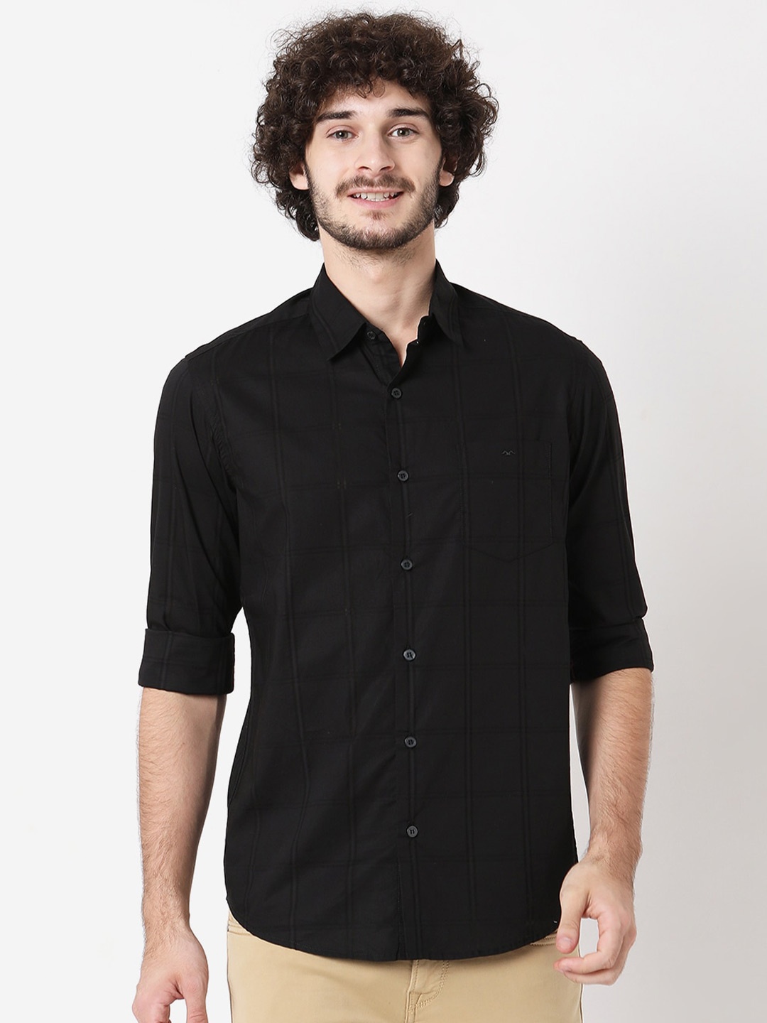 

Mufti Men White Cotton Classic Slim Fit Checked Casual Shirt
