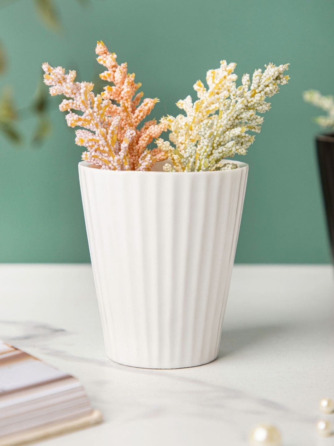 

Nestasia White Ribbed Nordic Ceramic Planter
