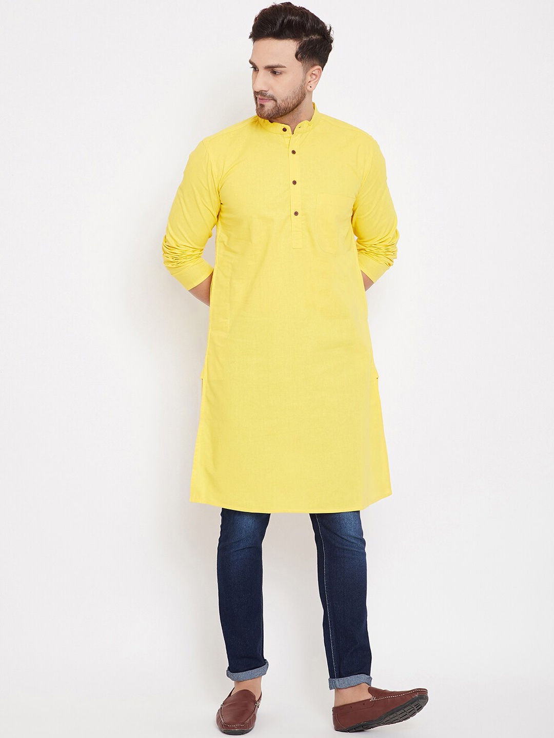 

even Men Solid Kurta, Yellow