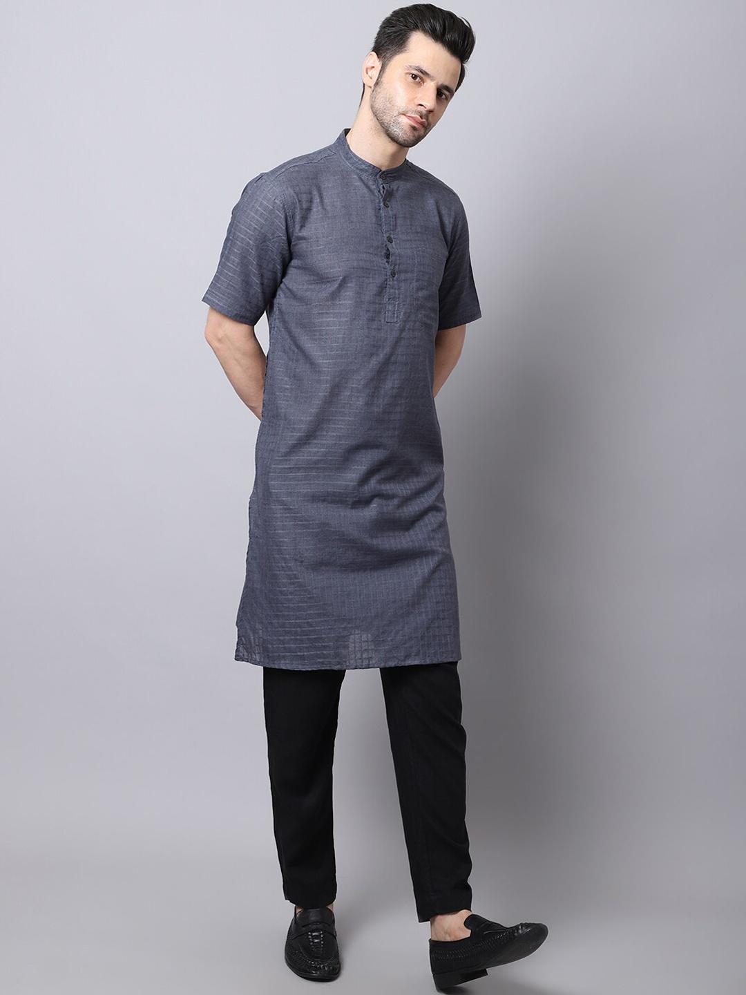 

even Men Checked Kurta, Grey