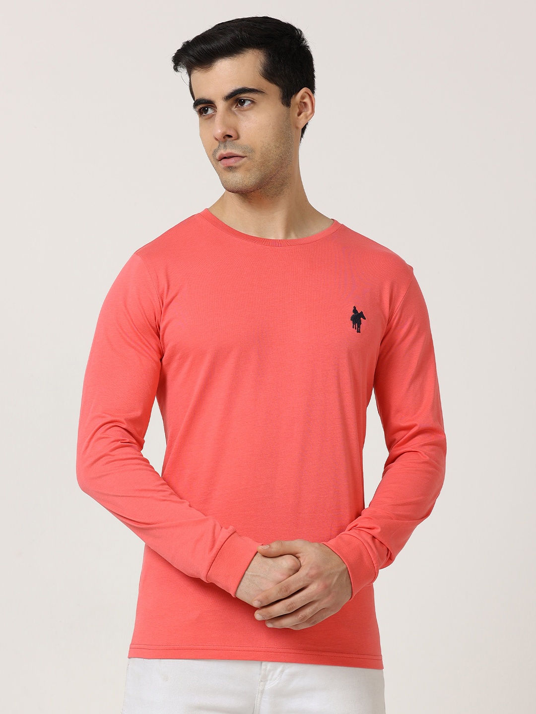 

Masculino Latino Men Coral T-shirt