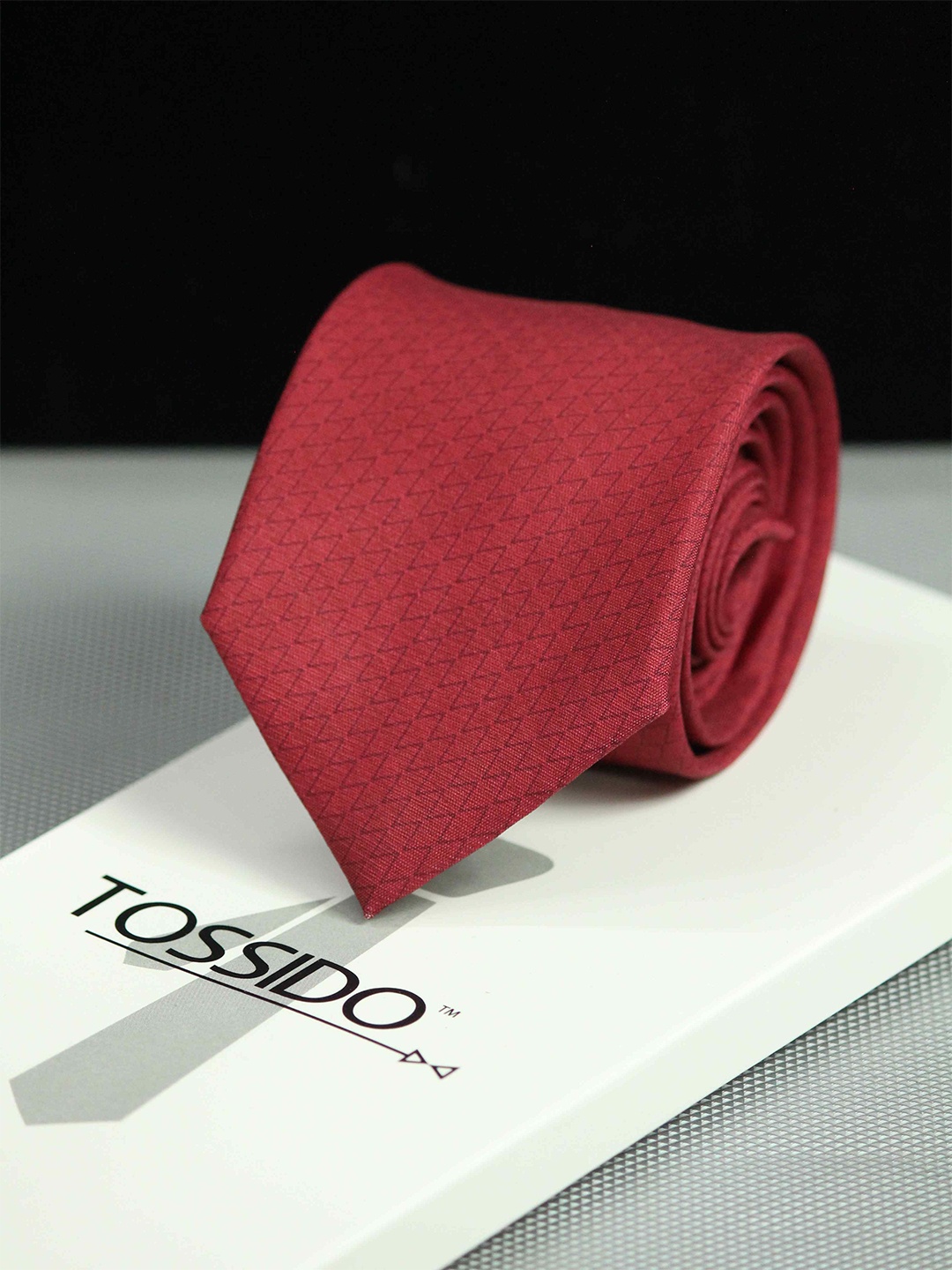 

Tossido Men Printed Broad Tie, Red