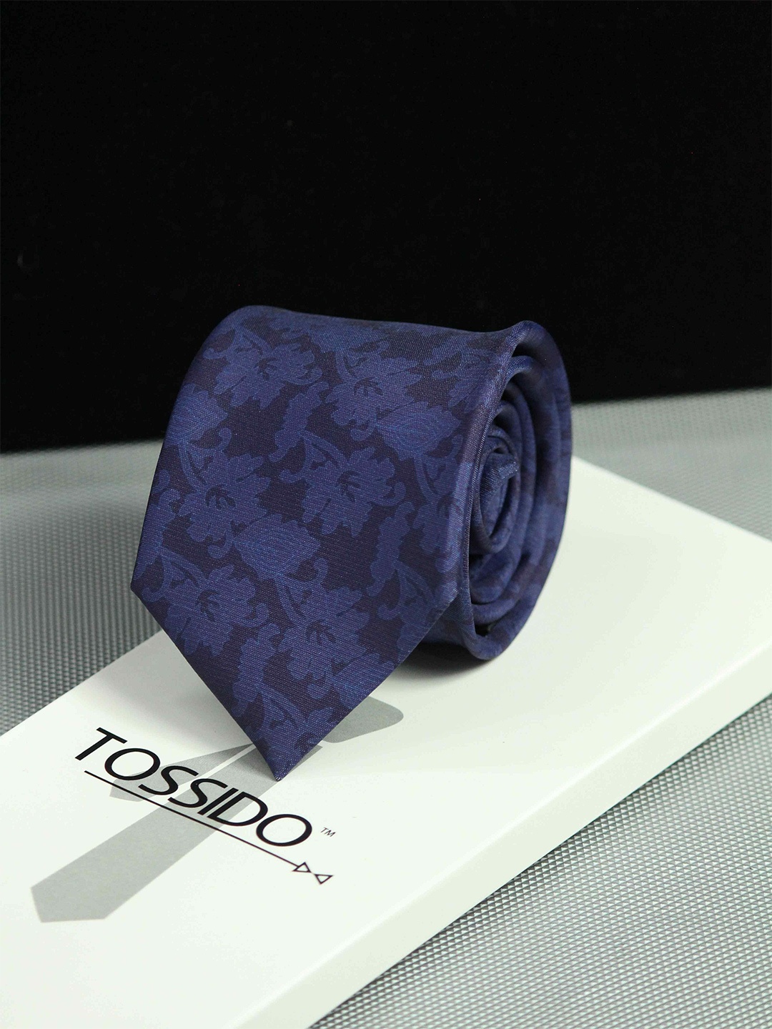 

Tossido Men Printed Broad Tie, Purple