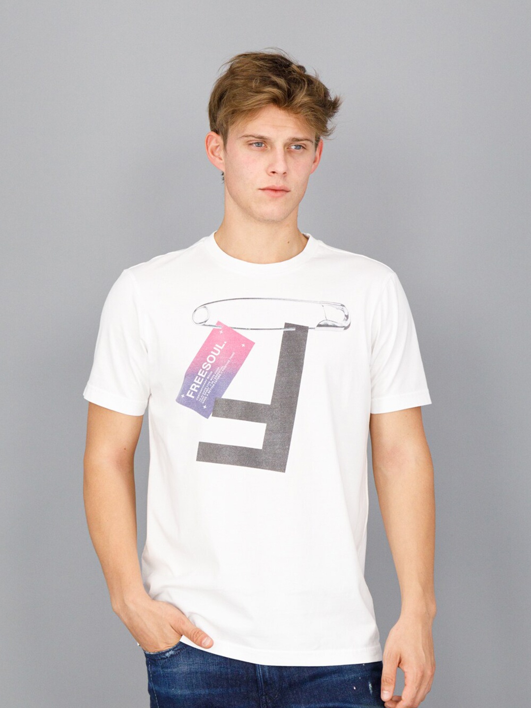 

FREESOUL Men White Printed Applique T-shirt