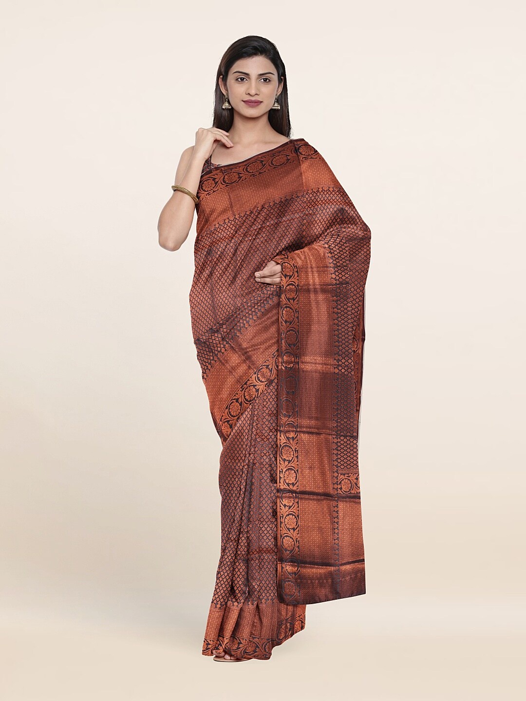 

Pothys Grey & Copper-Toned Ethnic Motifs Art Silk Saree