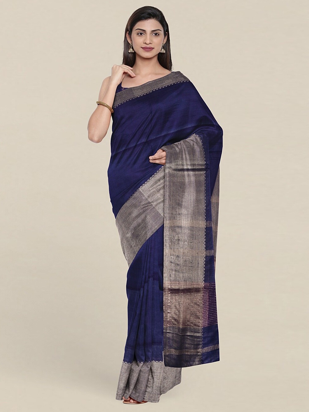 

Pothys Blue & Silver-Toned Schiffli Linen Blend Saree