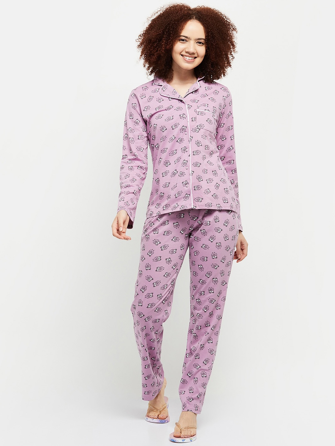 

max Women Purple & White Printed Night suit