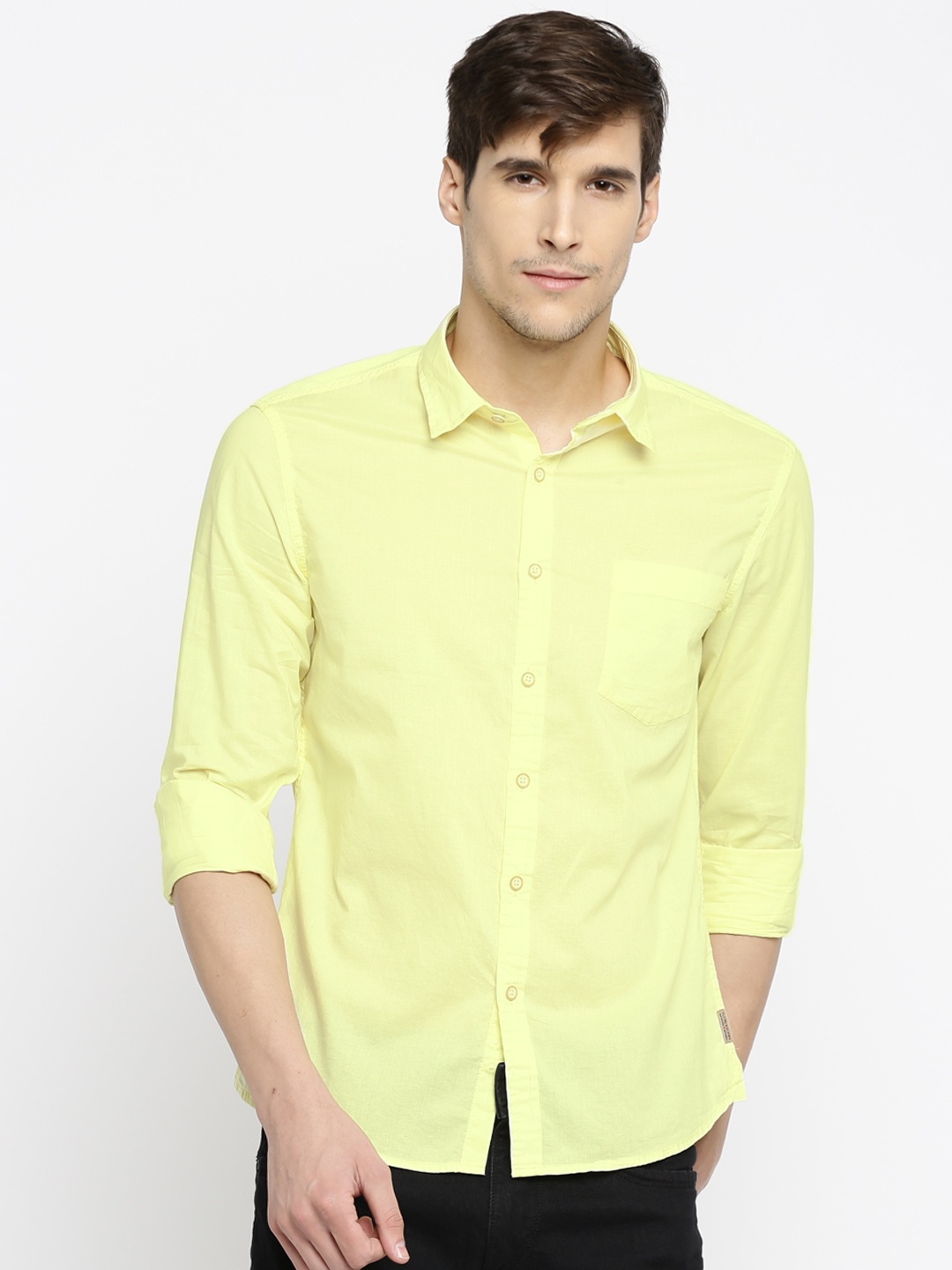 

Flying Machine Men Yellow Regular Fit Solid Casual Shirt