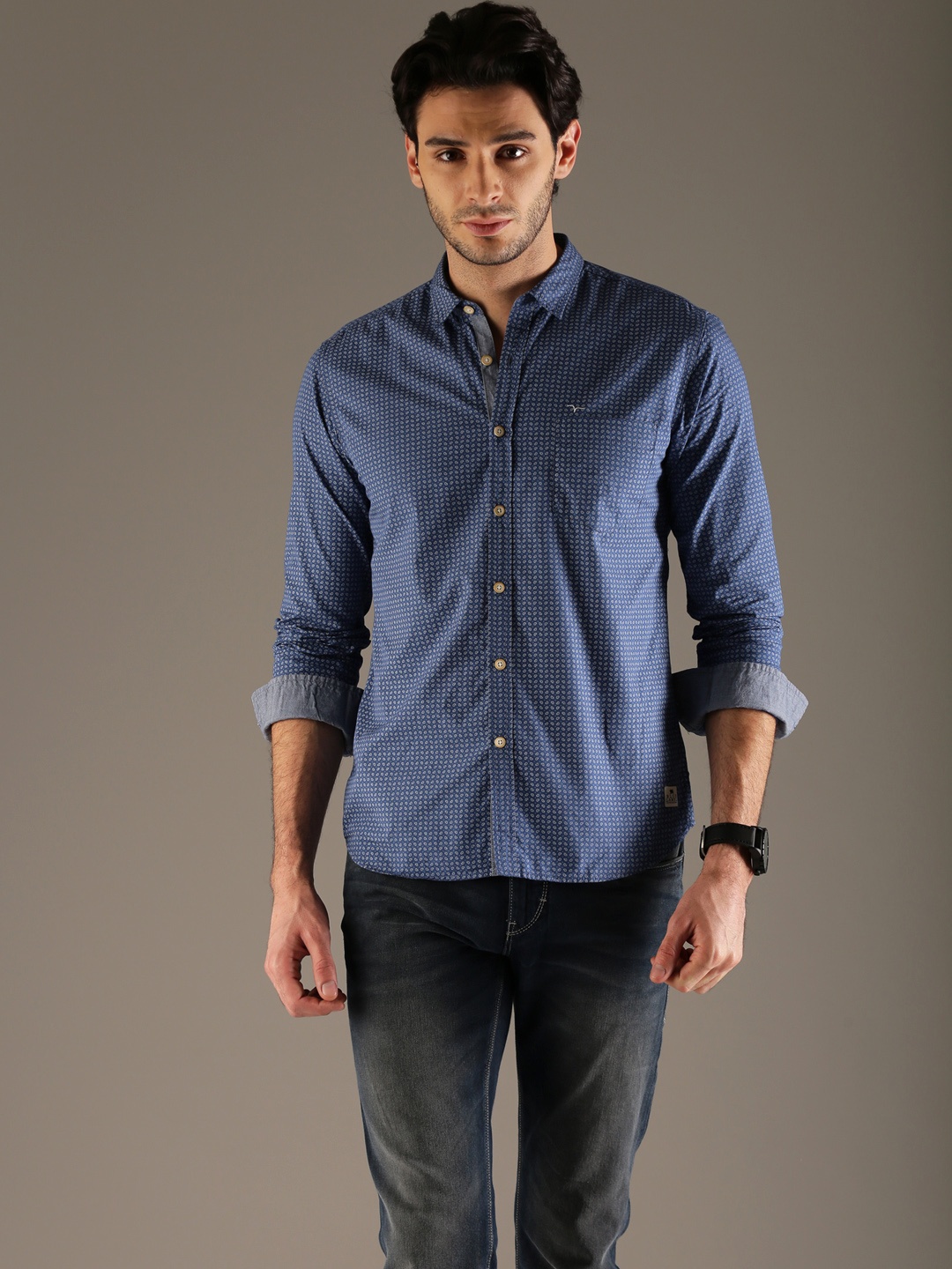 

Flying Machine Men Blue Regular Fit Printed Casual Shirt