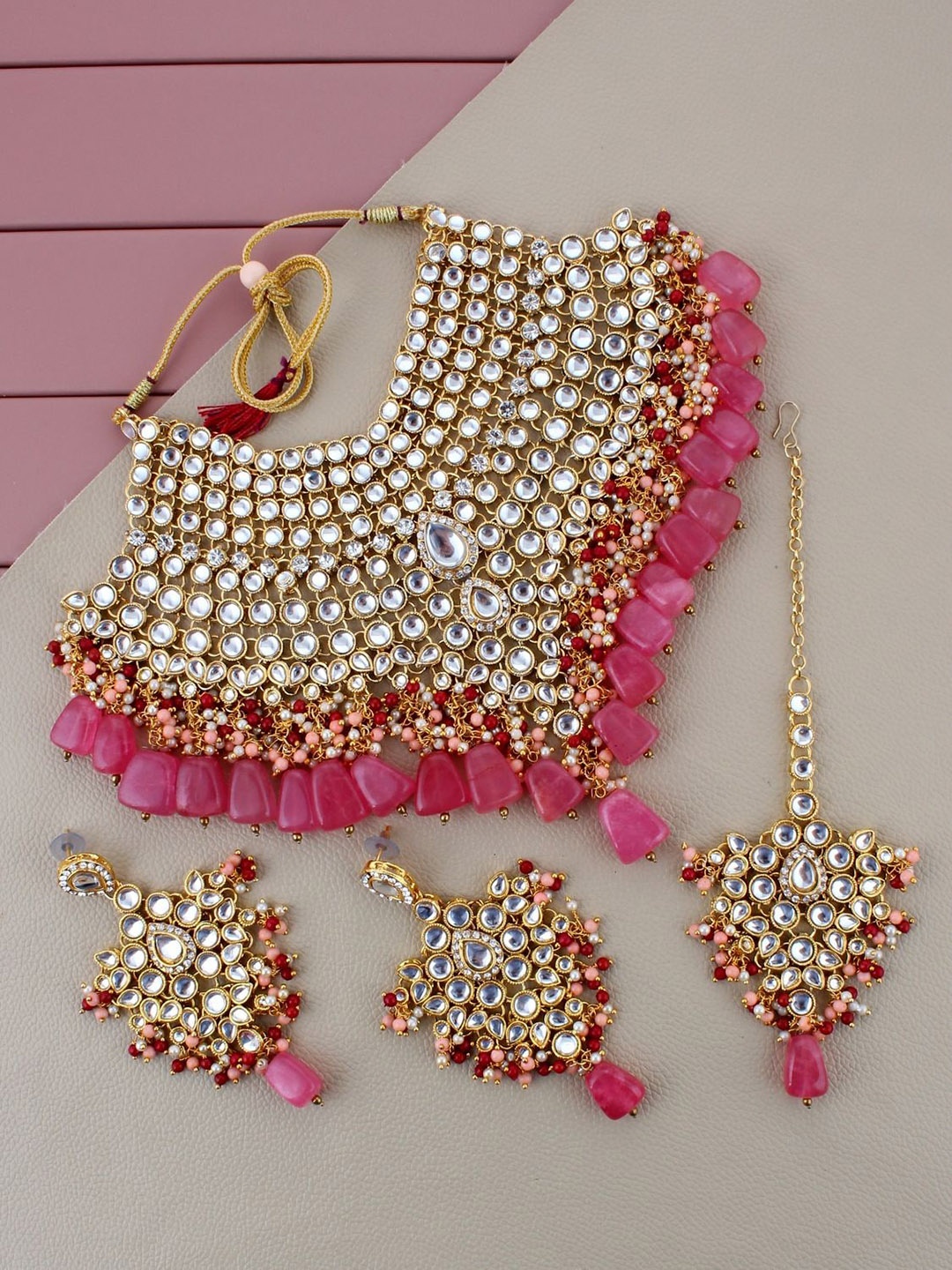 

LUCKY JEWELLERY 18k Gold-Plated Kundan Studded & Beaded Jewellery Set