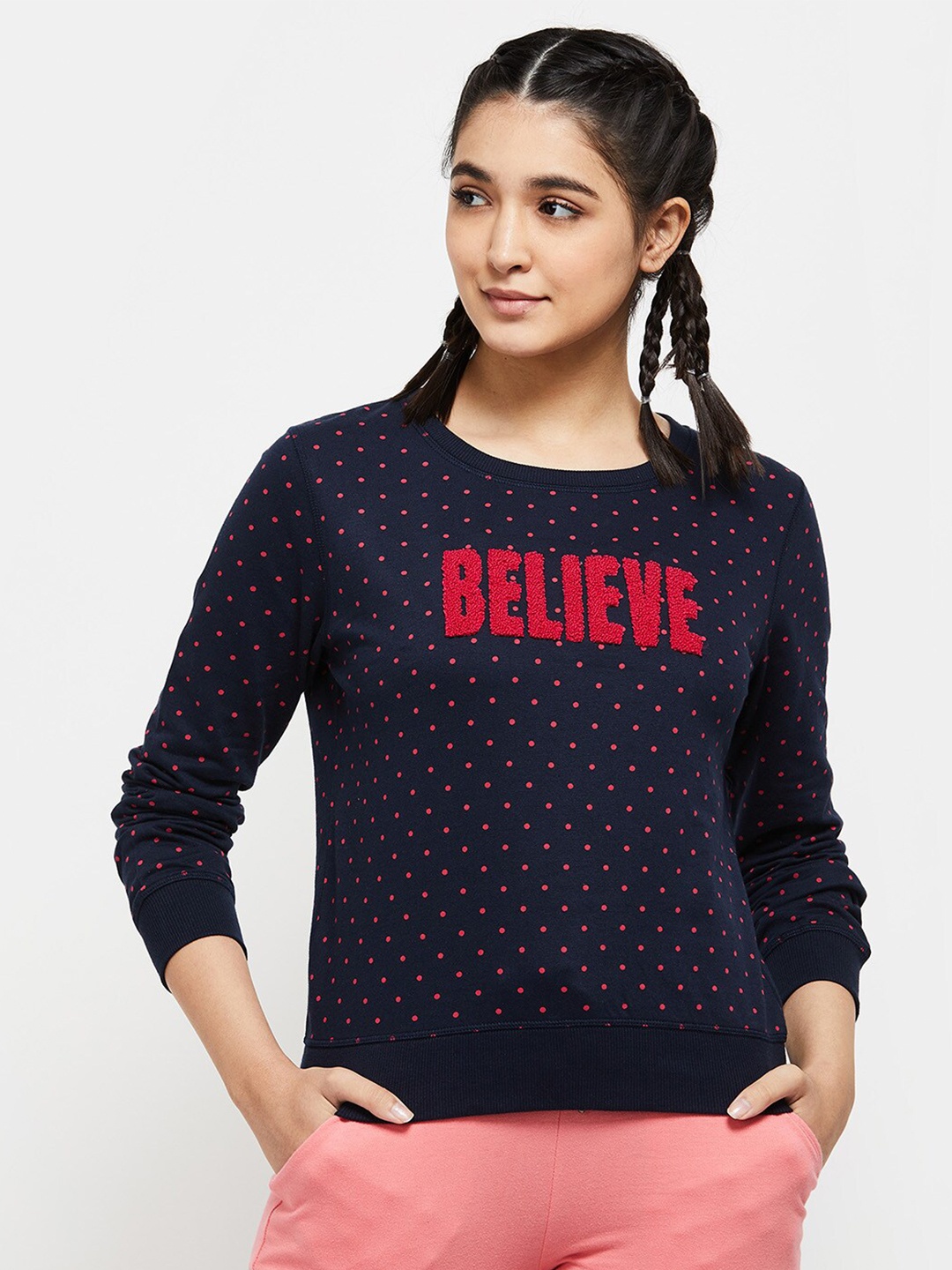 

max Women Blue & Red Printed Pure Cotton Sweatshirt