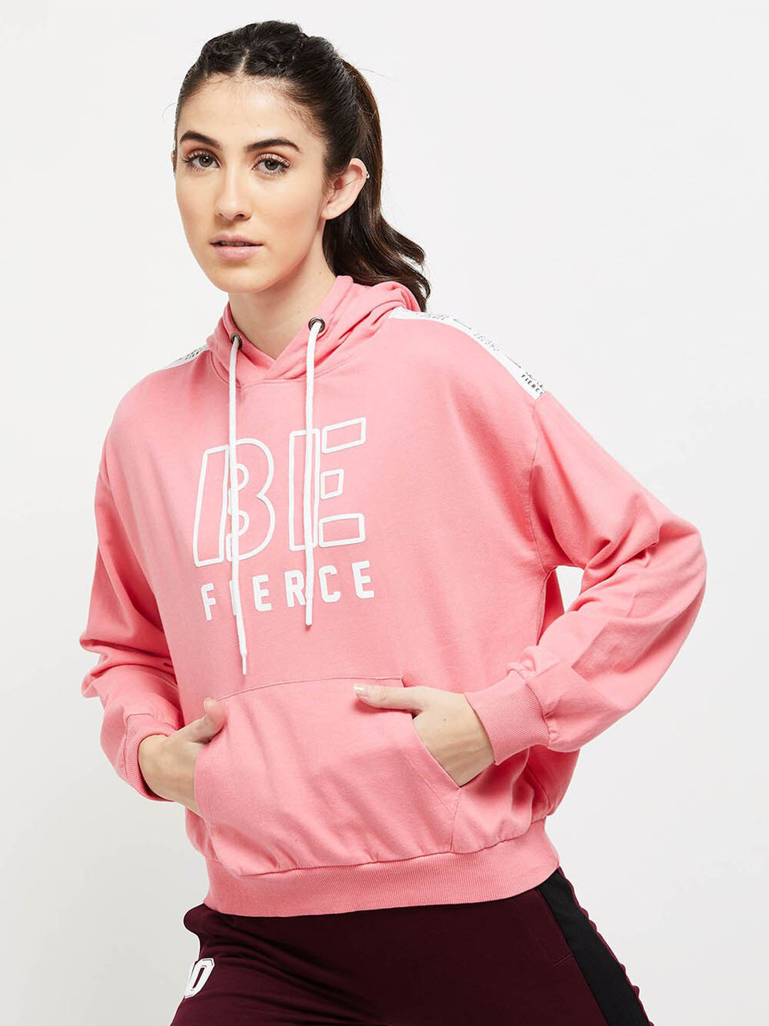

max Women Coral Printed Sweatshirt